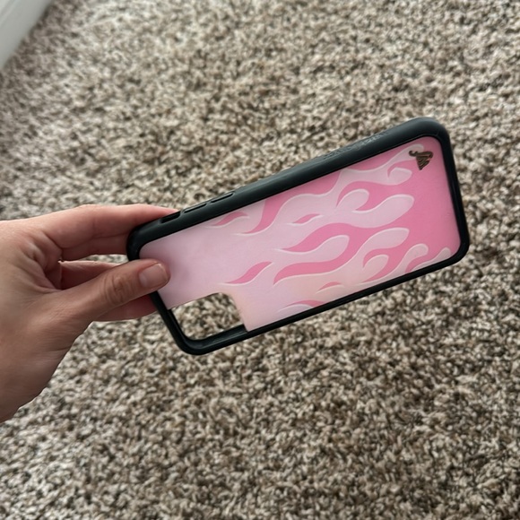 Wildflower Phone Case- iPhone 11 Pro Max Case Limited Edition Pink Flames Used - Picture 8 of 9